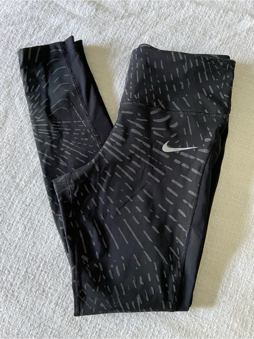 Nike Black Reflective Dri-FIT Leggings with Drawstring and Pockets Women’s Small